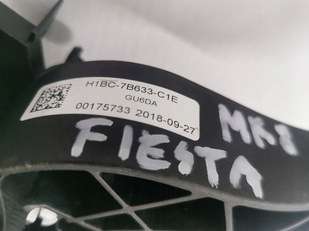 фото №8, Ford fiesta mk8 1.1 бензин 2017-21r.- педали kpl.