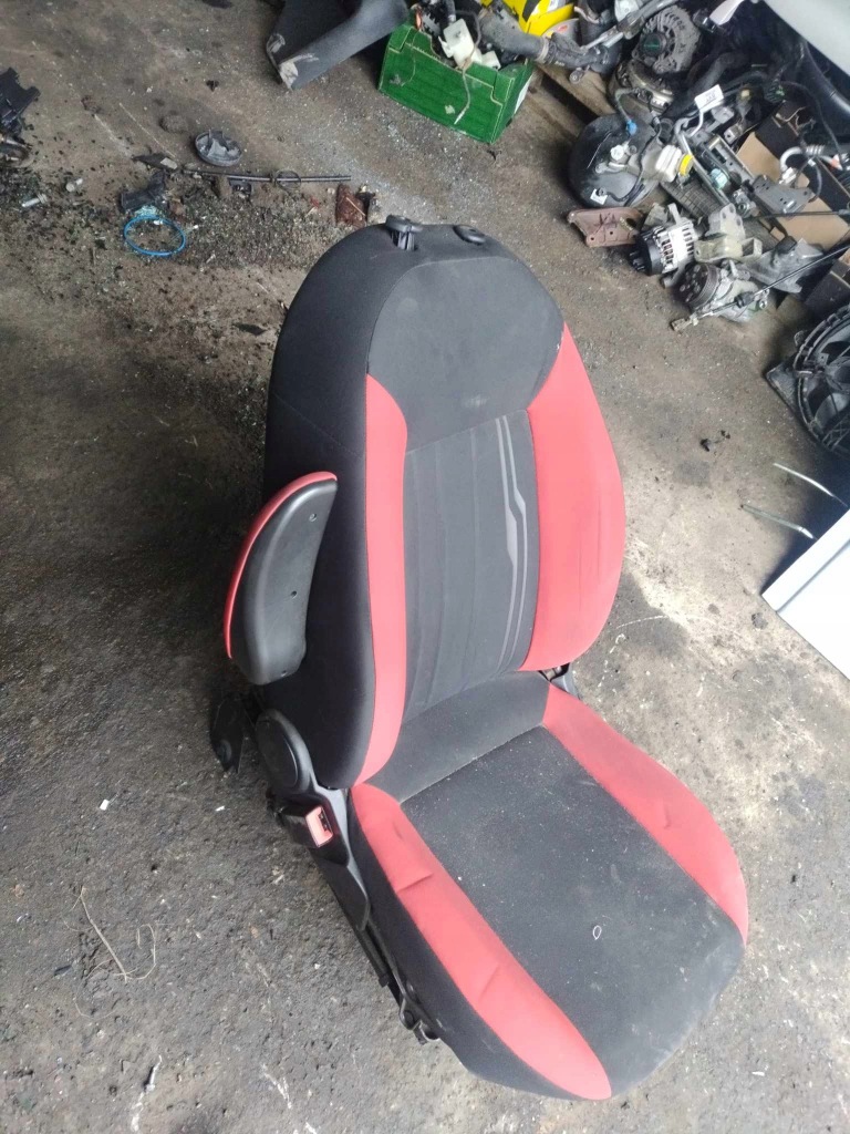 фото №1, Fiat doblo ii комплект сидінь сидіння салон перехідник van ремені europa x