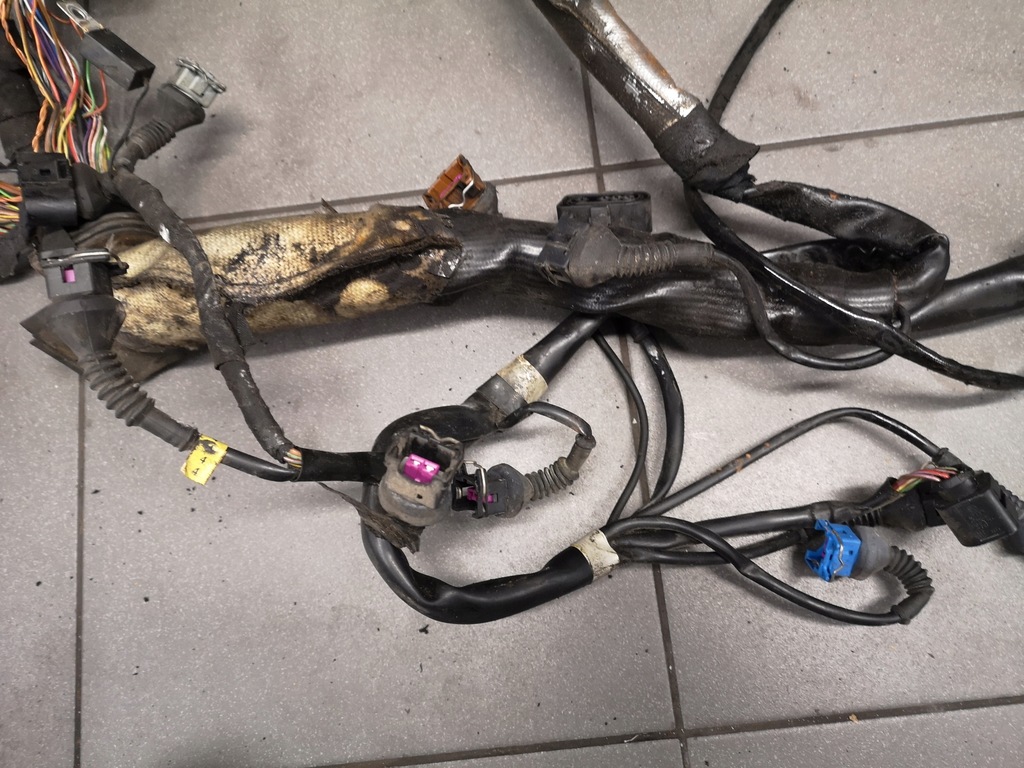 фото №10, Жгут двигателя audi a8 d2 2.8 uk amx 4d2971713al