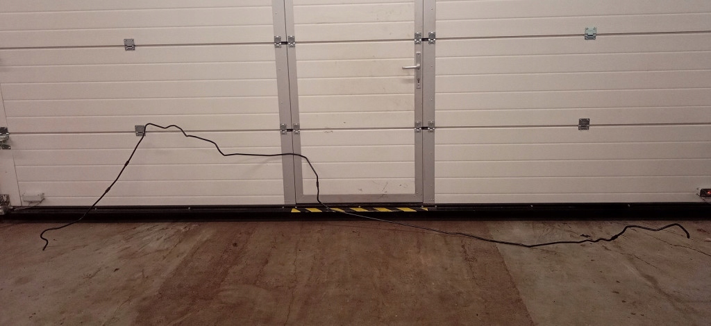 фото №1, Mercedes c w216 5.5 v8 шланг трубка пального