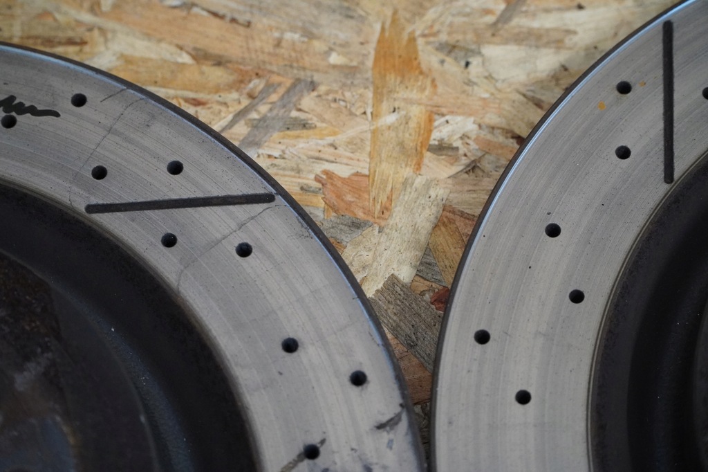 фото №10, Суппорт суппорты диск тормозные диски перед задняя mercedes gla a45 x156 w156 amg 2.0b