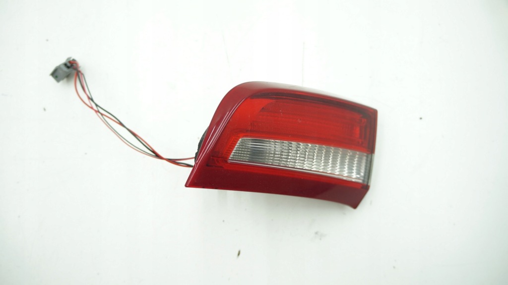 фото №1, Volvo s60 лампа лівий задня кришка багажника 30796272