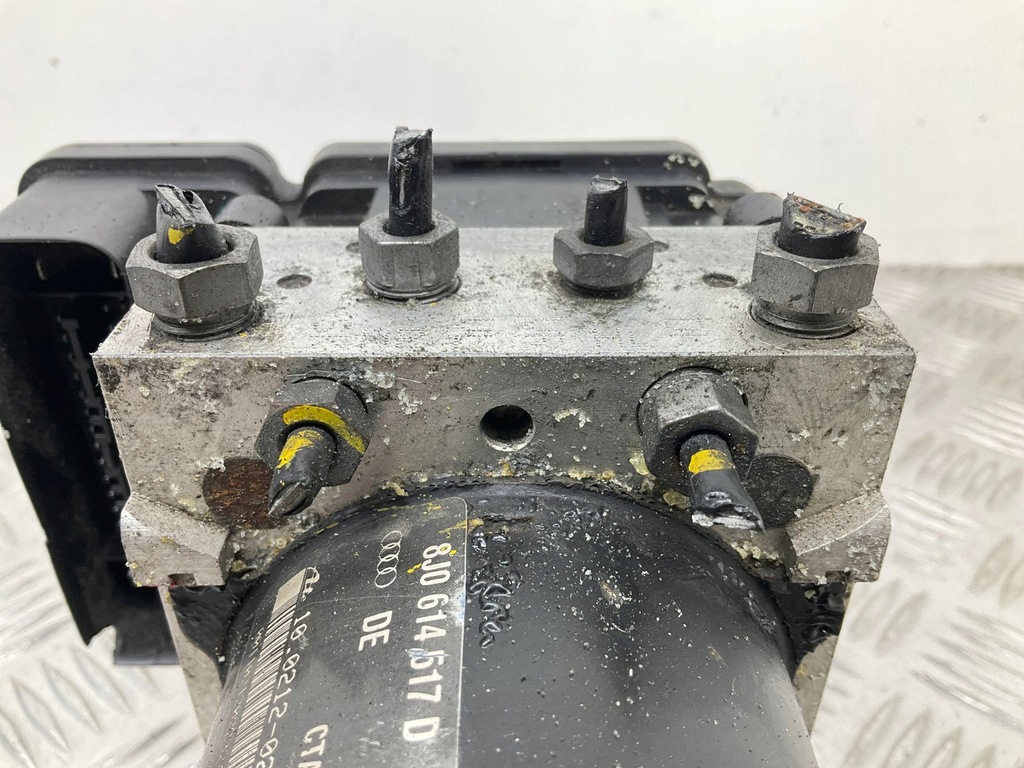 фото №6, 2009 audi tt tts mk2 насос abs 8j0614517d