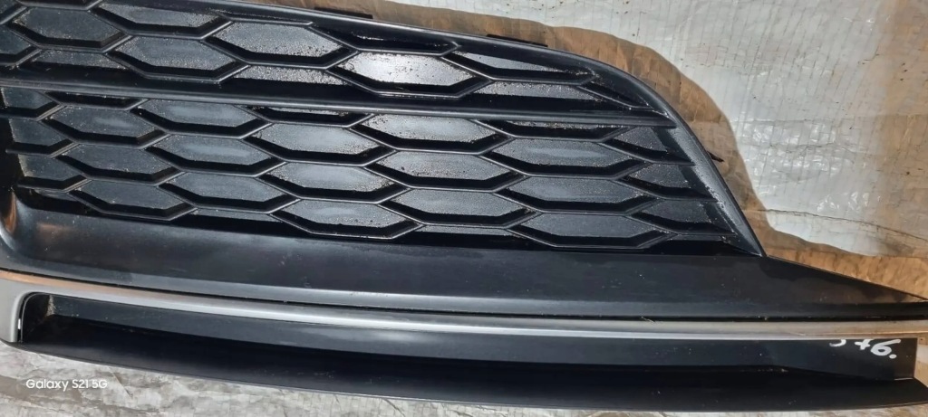 Решётка правая бампера передний audi a5 s line 8w6 с Разборки