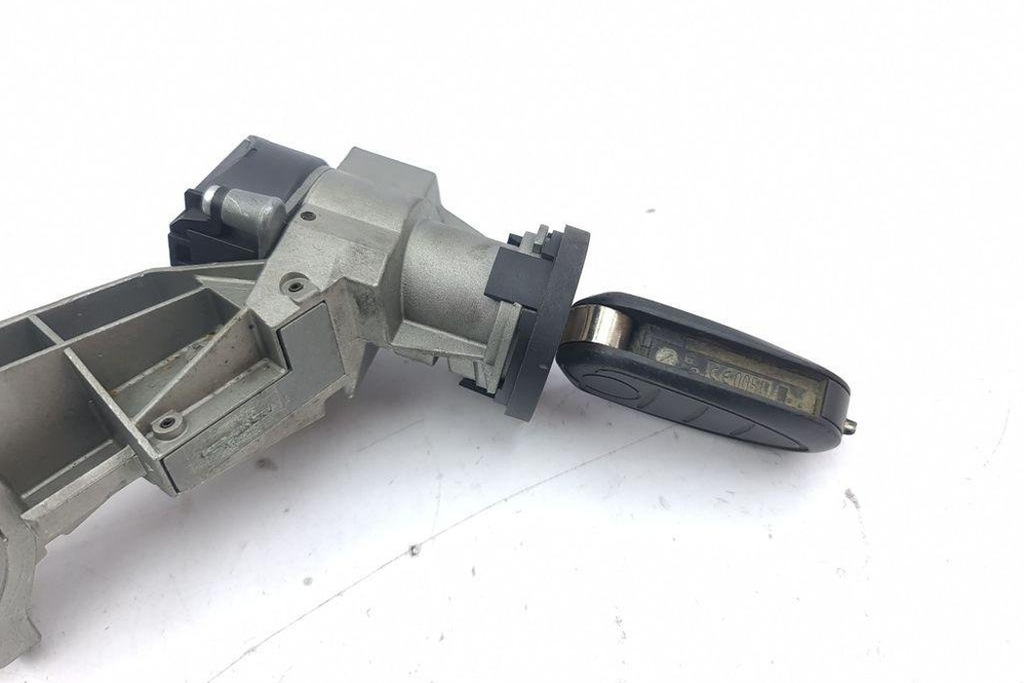 фото №10, Замок запалювання alfa romeo giulietta 940_ 505194180b365 1.6l дизель 77kw 2011