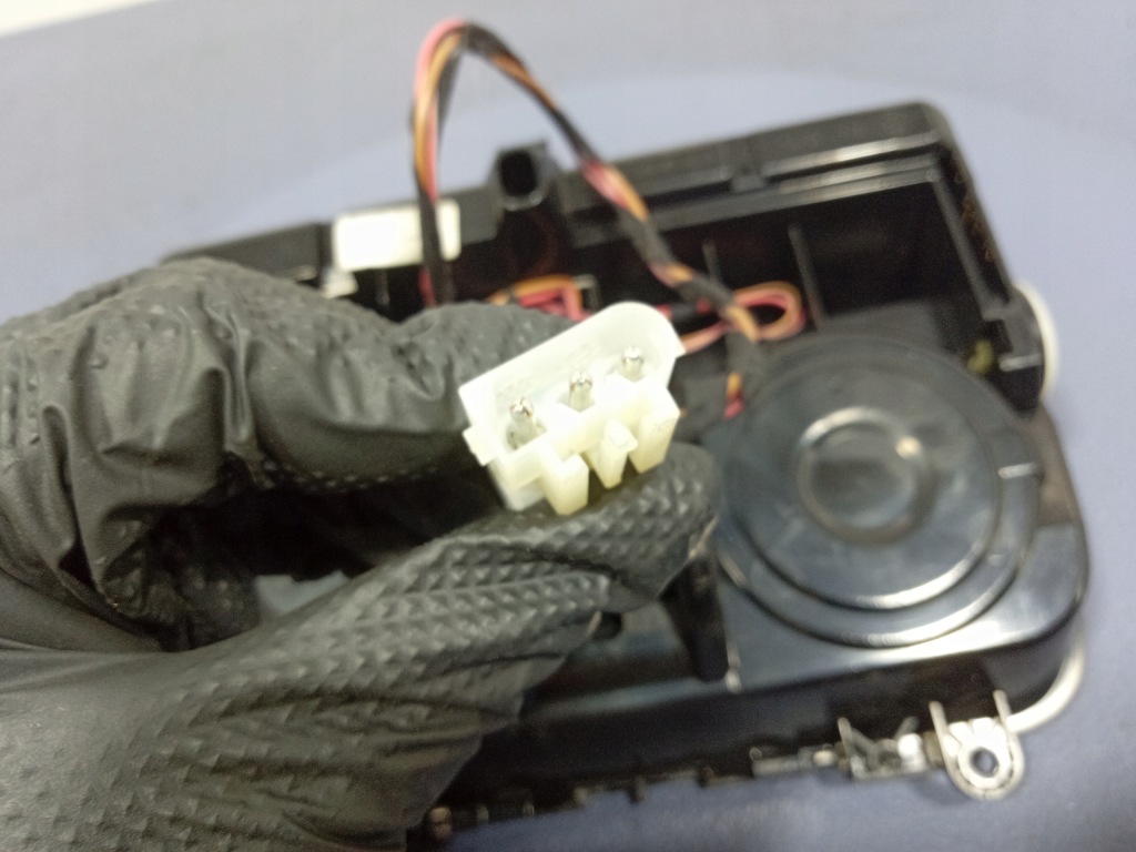 фото №8, Bmw 5 f10 f11 бардачок кронштейн na кружки подстаканник 9241714