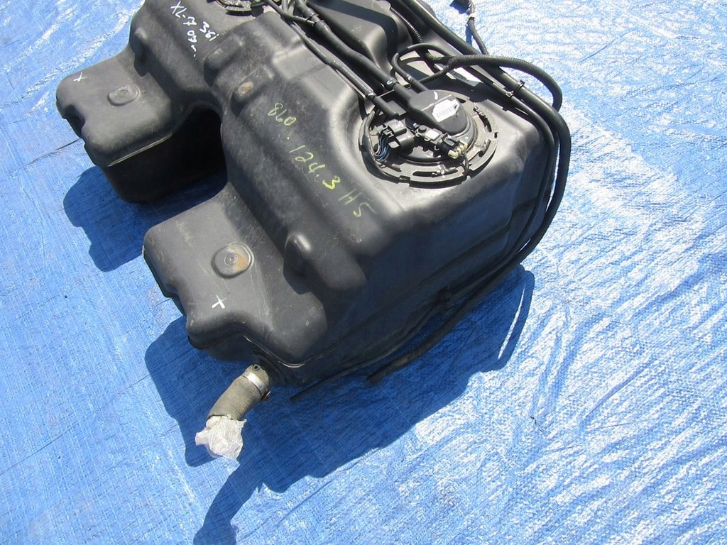 фото №8, Suzuki xl7 3.6i 2007 бак топлива bak