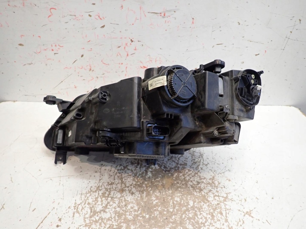 Фара перед передняя правый  seat ateca 16- full led в Украине