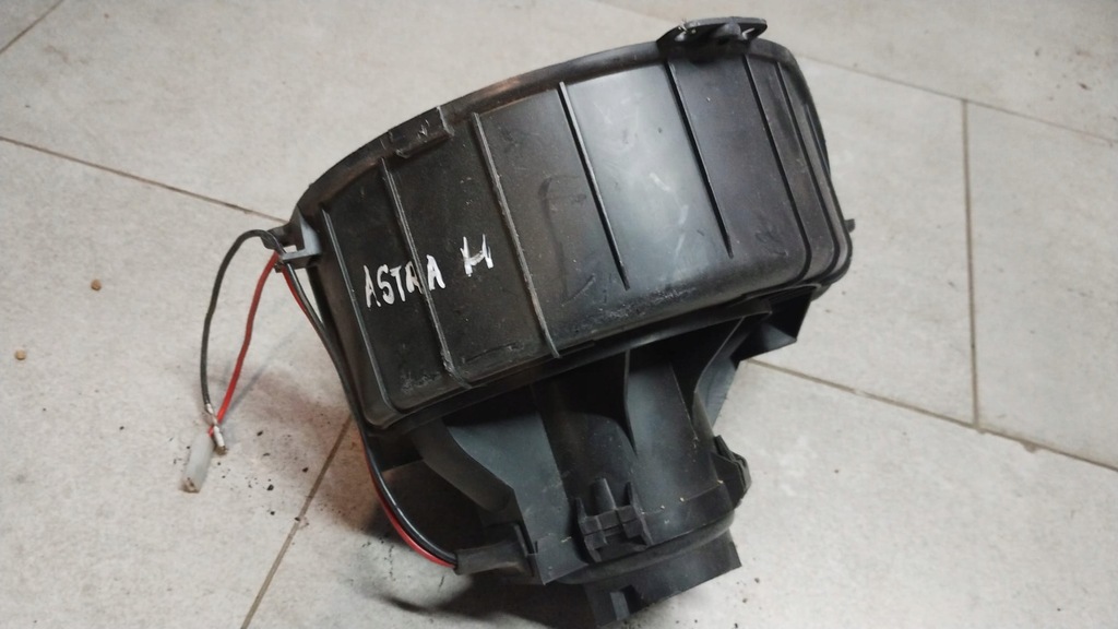 фото №1, Воздуходувка opel astra h 885601156