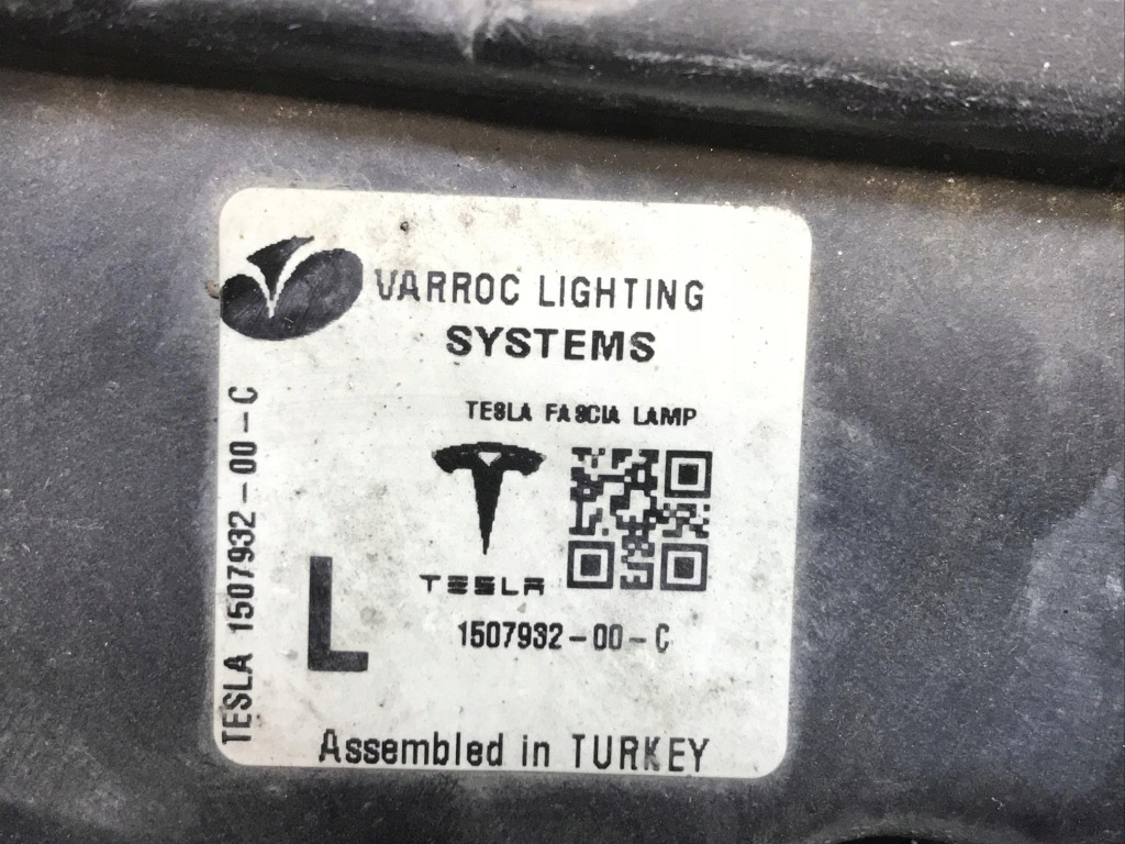 Tesla model 3 y лампа противотуманная фара левый перед 1507932-00-c Оригинал