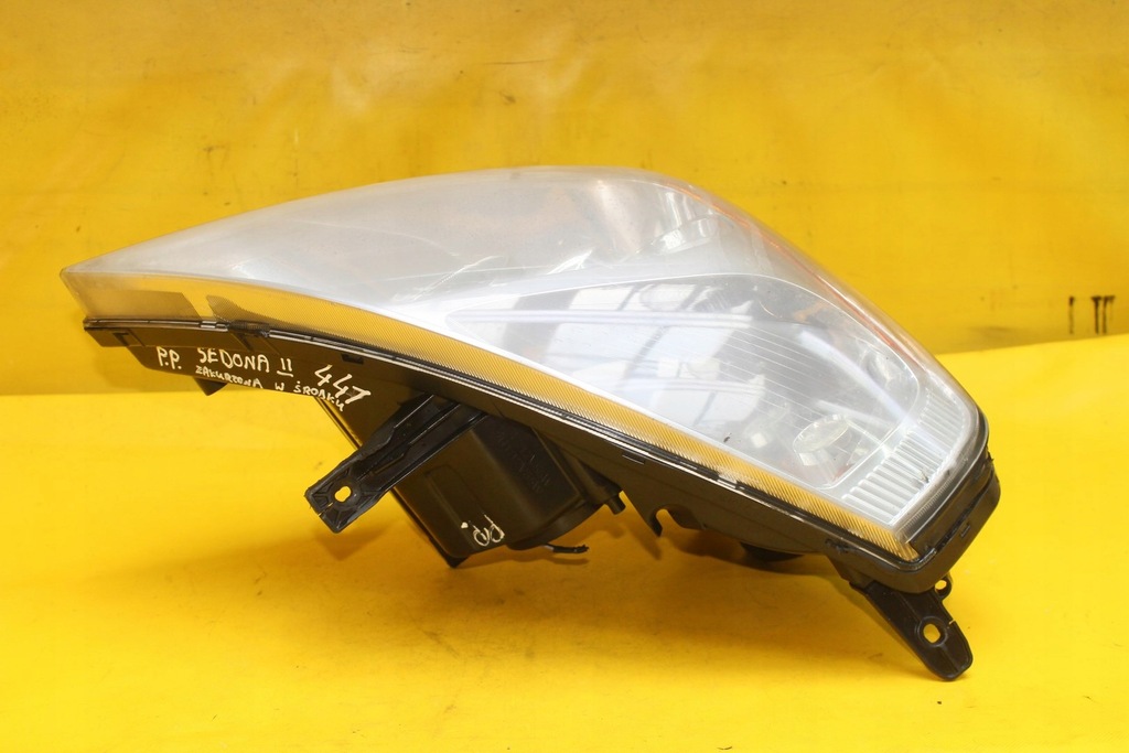 фото №6, Лампа правый перед kia sedona ii 92102-4doxx