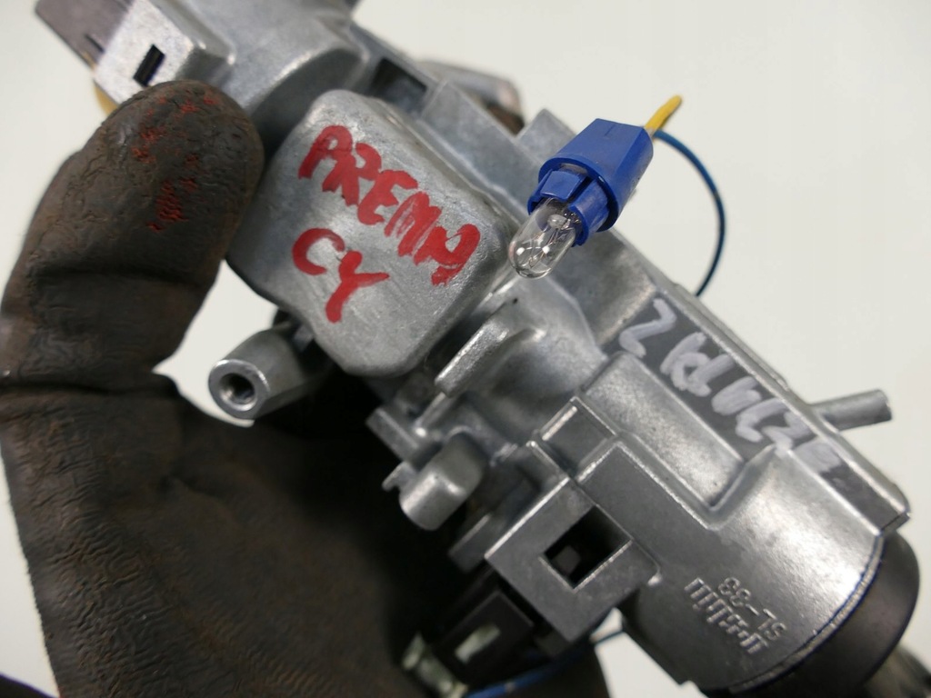 фото №8, Mazda premacy sport i замок запалювання ключ dwa ключі