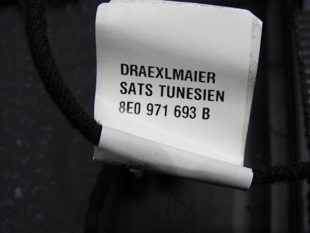 фото №11, Оббивка двері правий задня audi a4 b7 avant