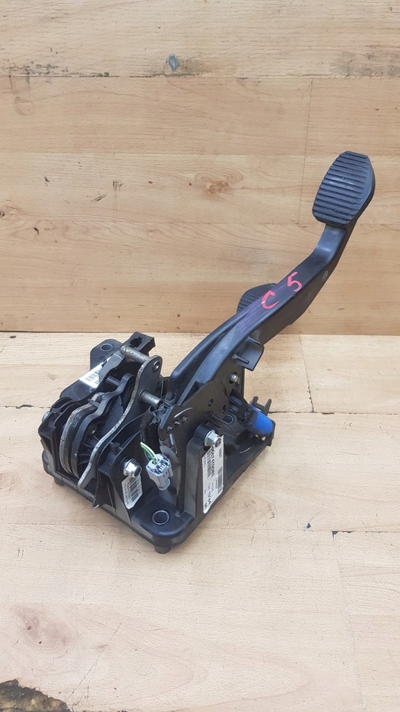 фото №1, Педаль сцепления тормоза citroen c5 iii lift