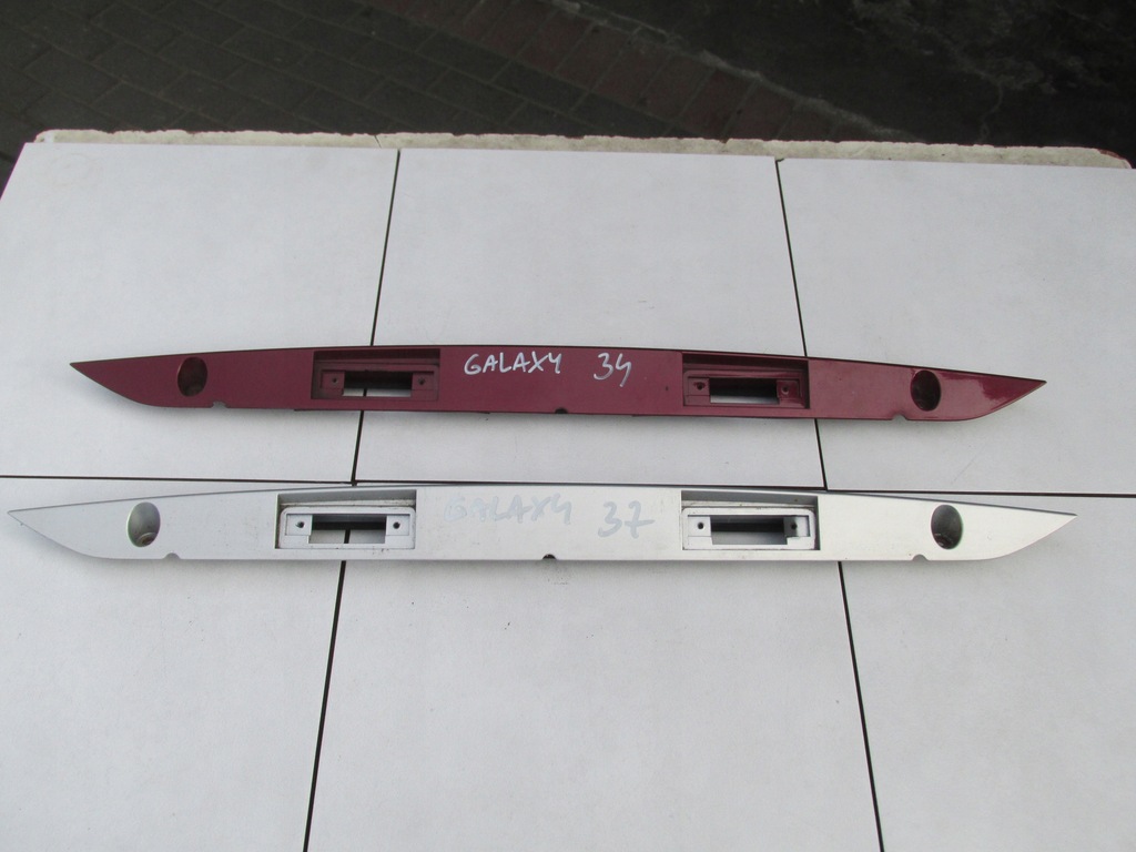 фото №3, Молдинг накладка крышки задняя galaxy mk1 2002 r