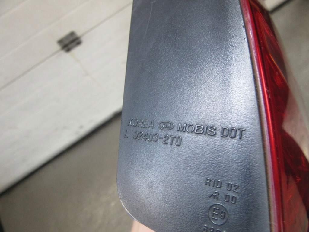 фото №14, Kia optima iii 2011 лампа задняя с крышки sedan