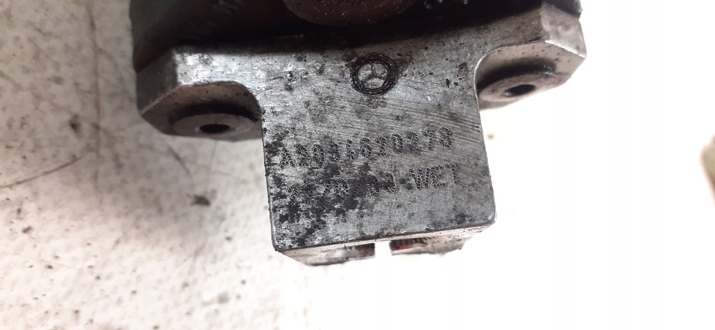 фото №5, Хрестовина колонки кермового mercedes w203 1,8k