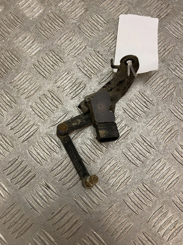 фото №6, Bmw x6 f16 датчик подвеска пневматический задняя 6870200