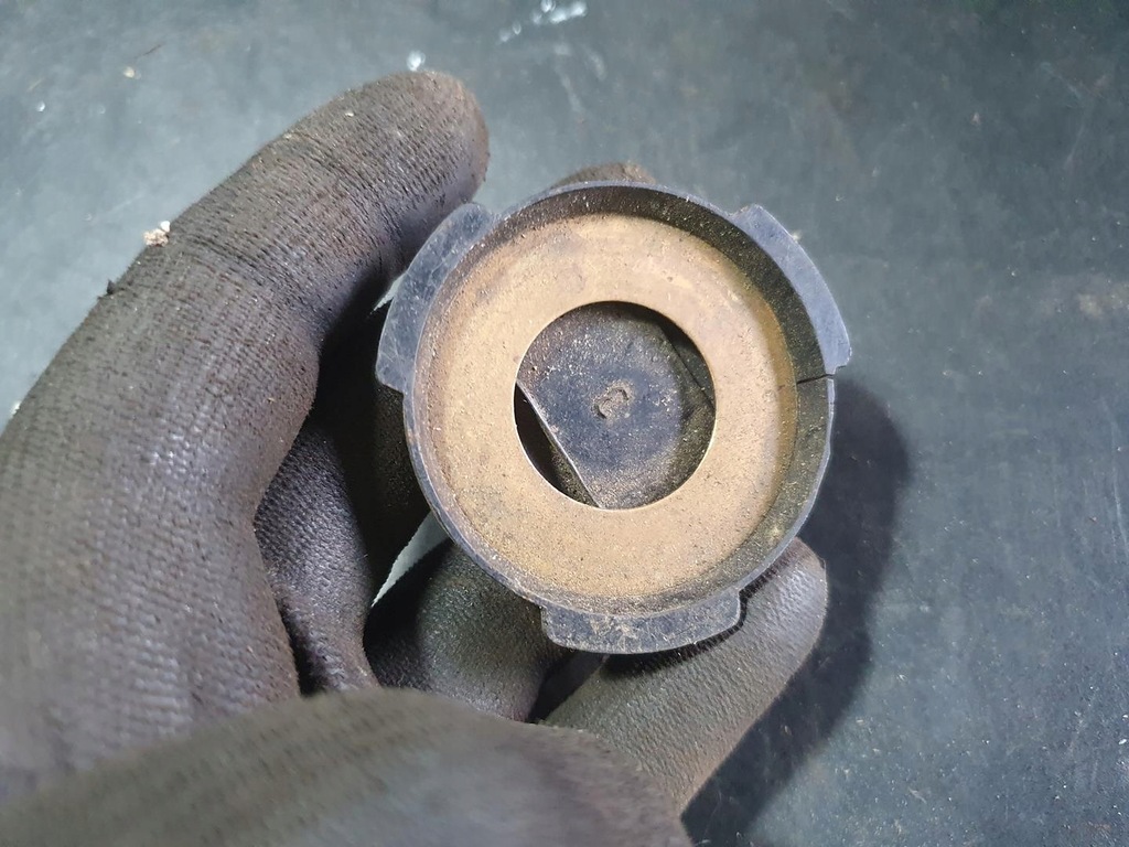 фото №6, Fiat 126 кнопка сигнал руля клаксон