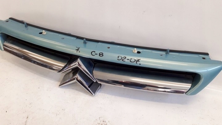 фото №2, Citroen c8 2002 решётка радиатора перед