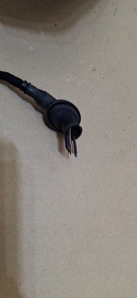 фото №16, Дзеркало зовнішнє праве porsche taycan 9j1 15 pin антена