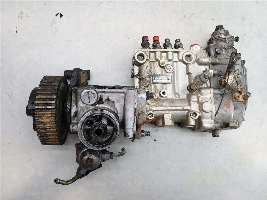 Купити Насос упорскування fs lublin motorpal 4m3176lc