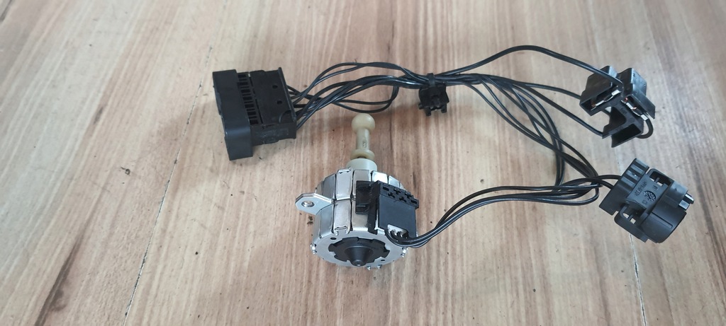 фото №6, Моторчик регулировки лампа mini f55 bmw