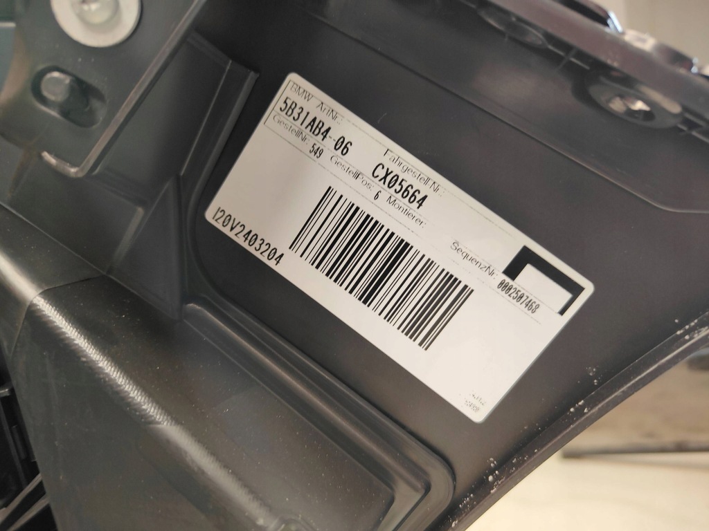 фото №16, Bmw ix i20 lci lift бампер передній перед m набір c64 frozen deep grey