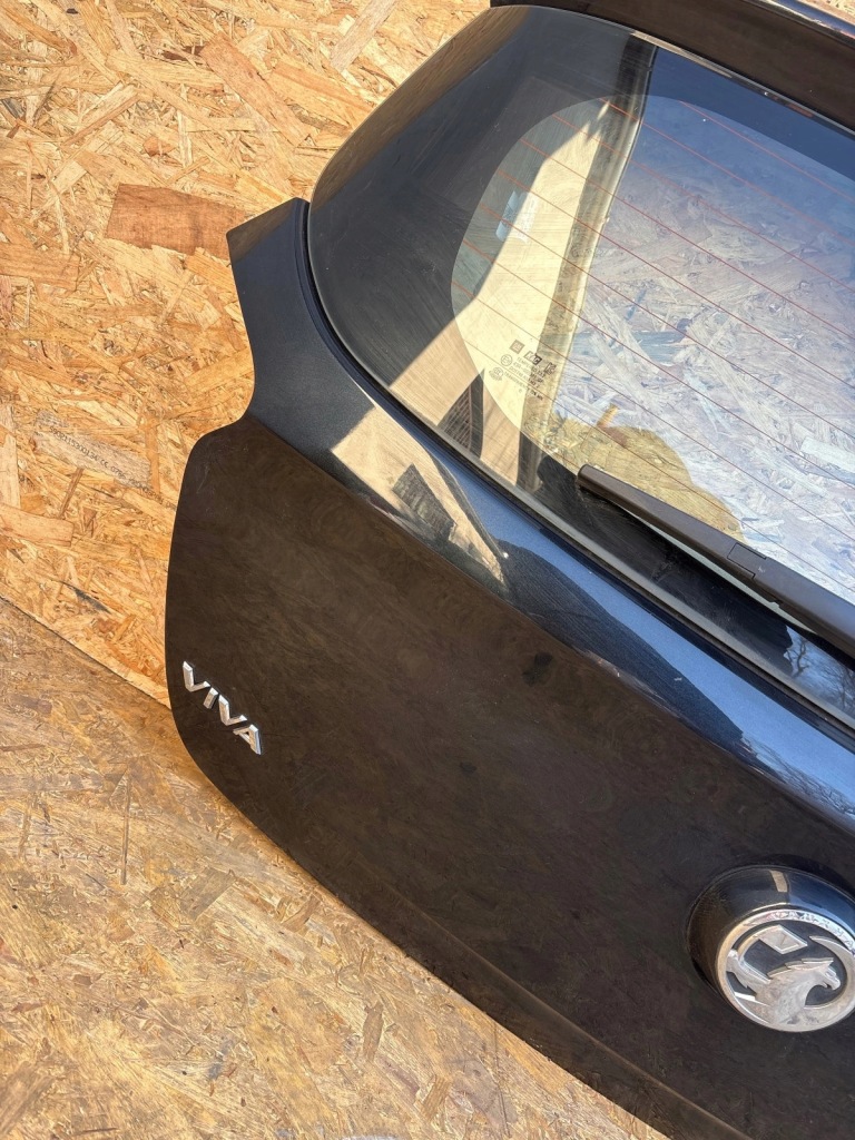 Комплектная крышка багажника багажника задняя opel karl vauxhall viva czarna Киев