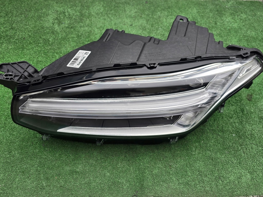 фото №1, Volvo xc90 2 ii full led лампа передняя