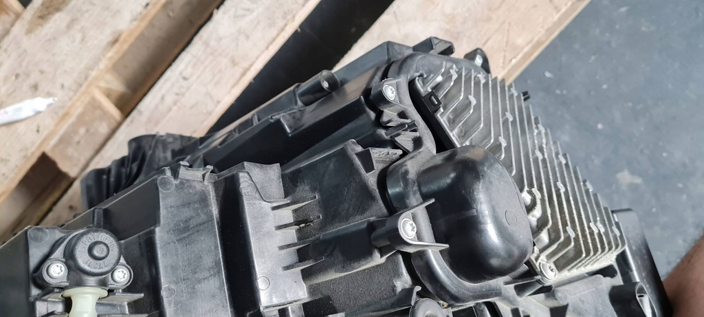 фото №12, Sq8 q8 лампа фара левая левый перед matrix модули usa 4m8941035b