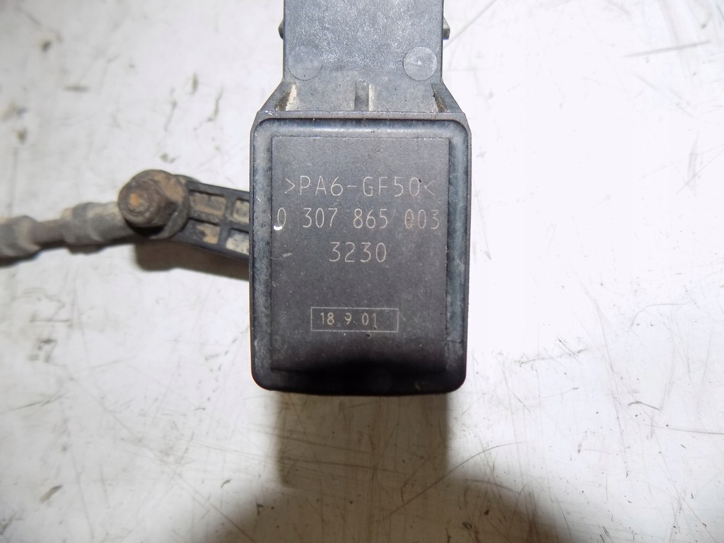 фото №5, Maserati 4200 gt датчик выравнивание света ксенон задняя