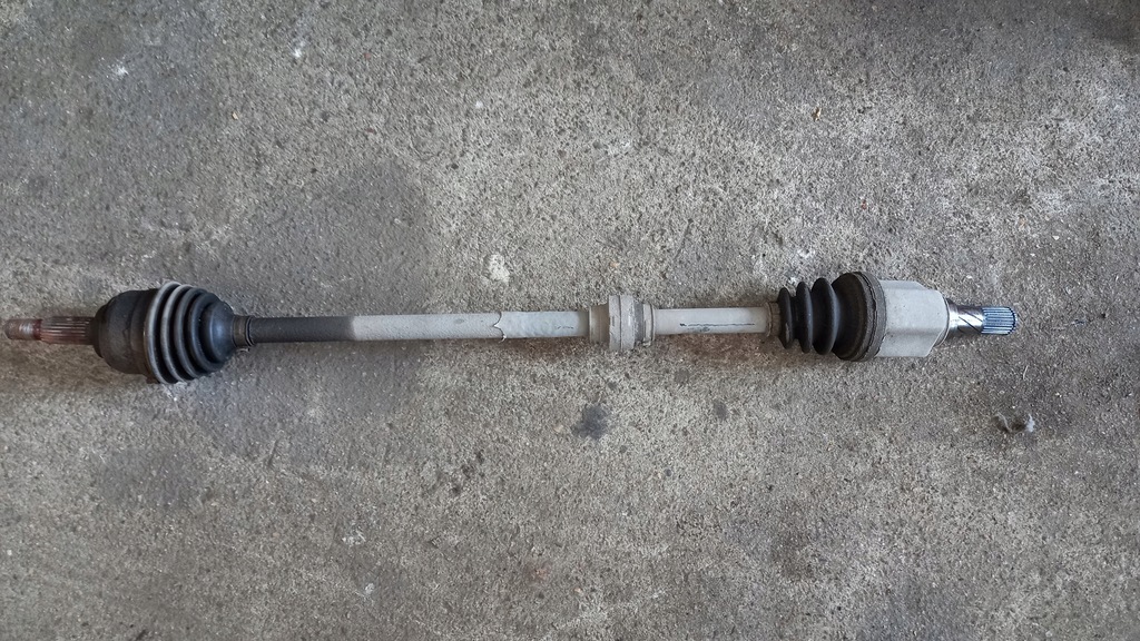 фото №1, Приводной вал правая nissan micra k12 03r 1.2b