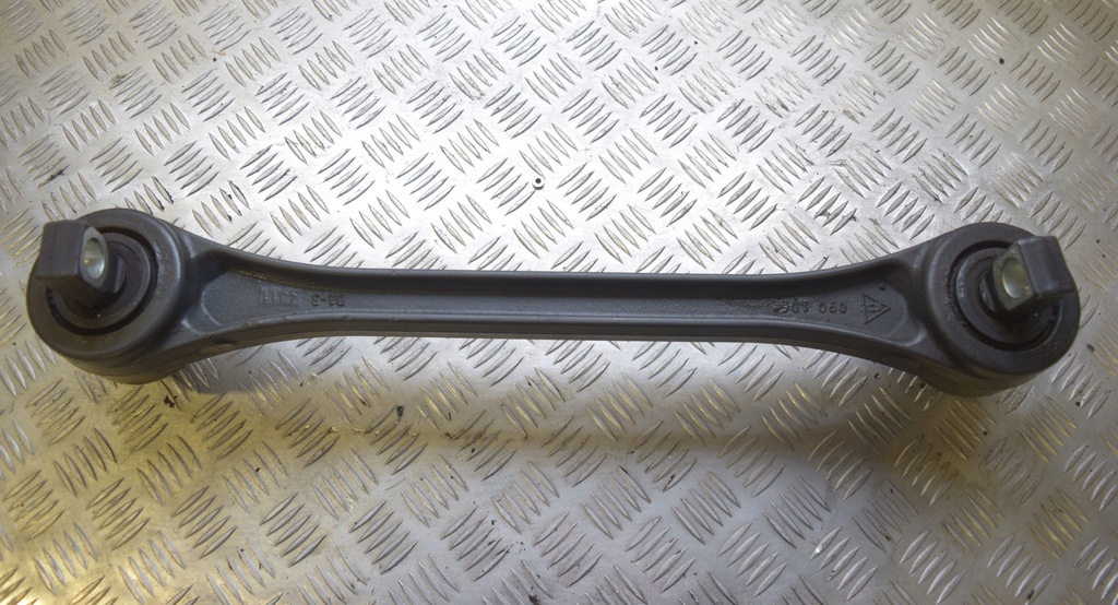 фото №1, Тяга reakcyjny контактна група замка запалювання задня mercedes actros mp4