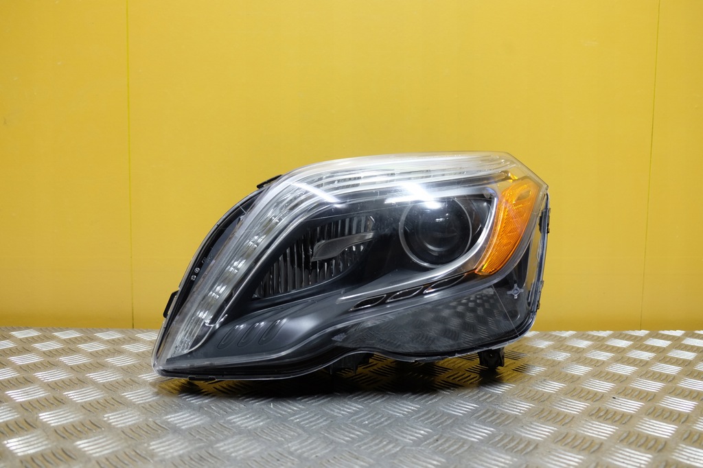 фото №1, Mercedes glk x204 lift 2012- фара лампа ксенон з led ліва usa
