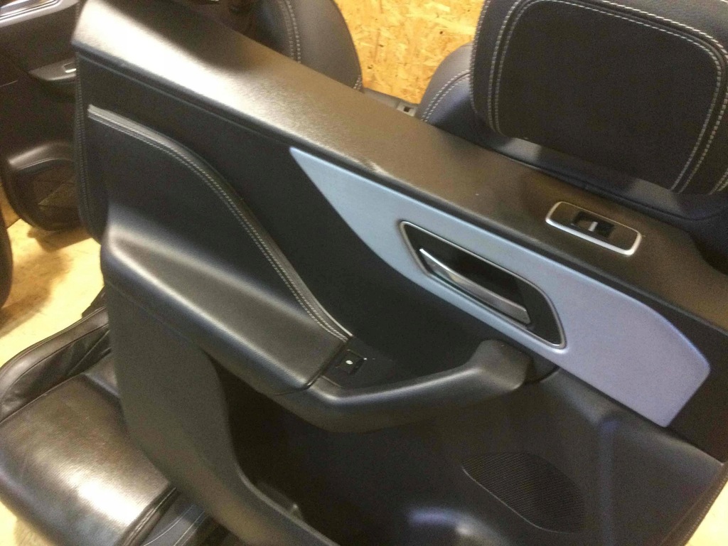 фото №12, Комплект салона обшивки заднее сиденье сиденья jaguar f-pace t4a12704qkw