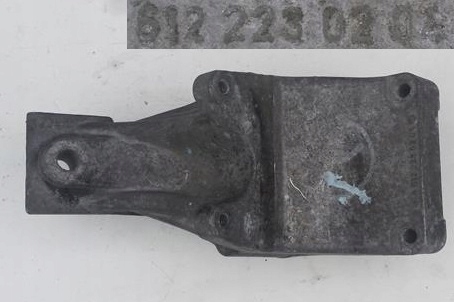 фото №1, Кронштейн двигателя mercedes ml 163 w163 6122230204