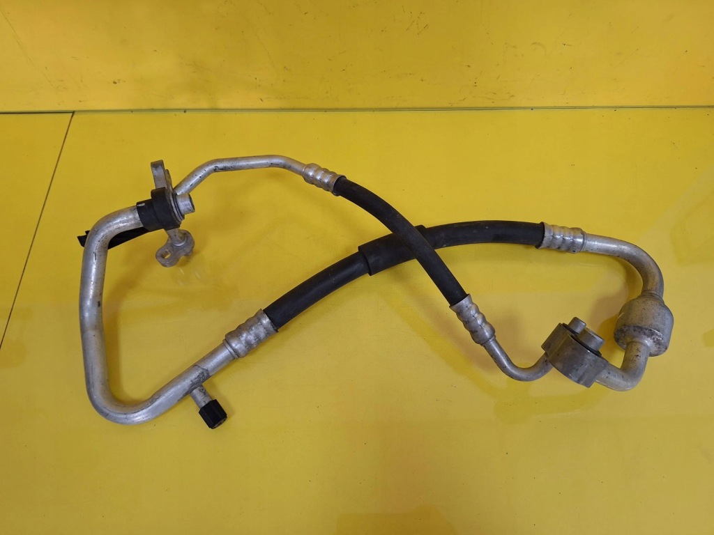 Шланг пабтрубок  кондиционера 24402589 opel signum nr89 в Украине