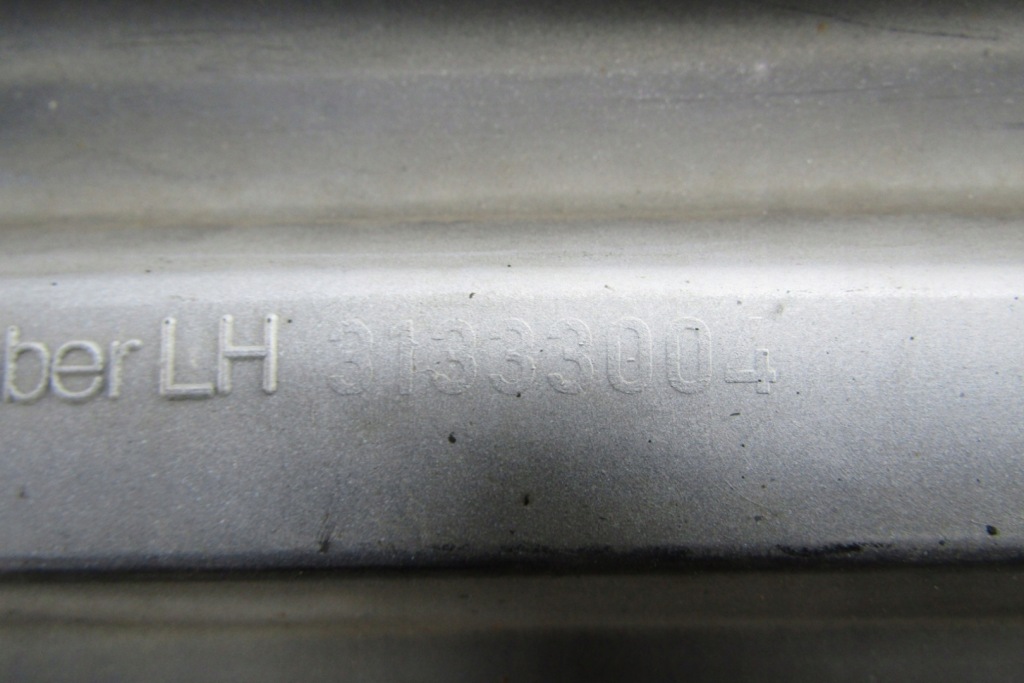 фото №11, Молдинг порог левая volvo s60 ii v60 10-18