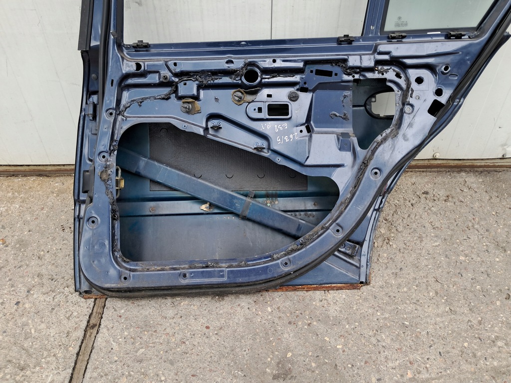 фото №9, Двері праве задня dunkel blau bmw e38 przedlift