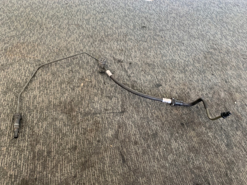 фото №1, Ford transit courier 21r 1.0 ecoboost шланг сцепления оригинал