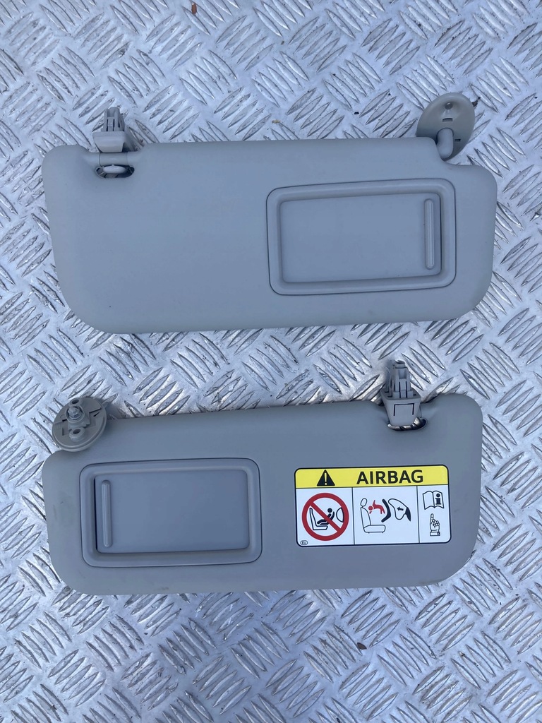 фото №1, Козырёк защита солнцезащитная aygo x 22-