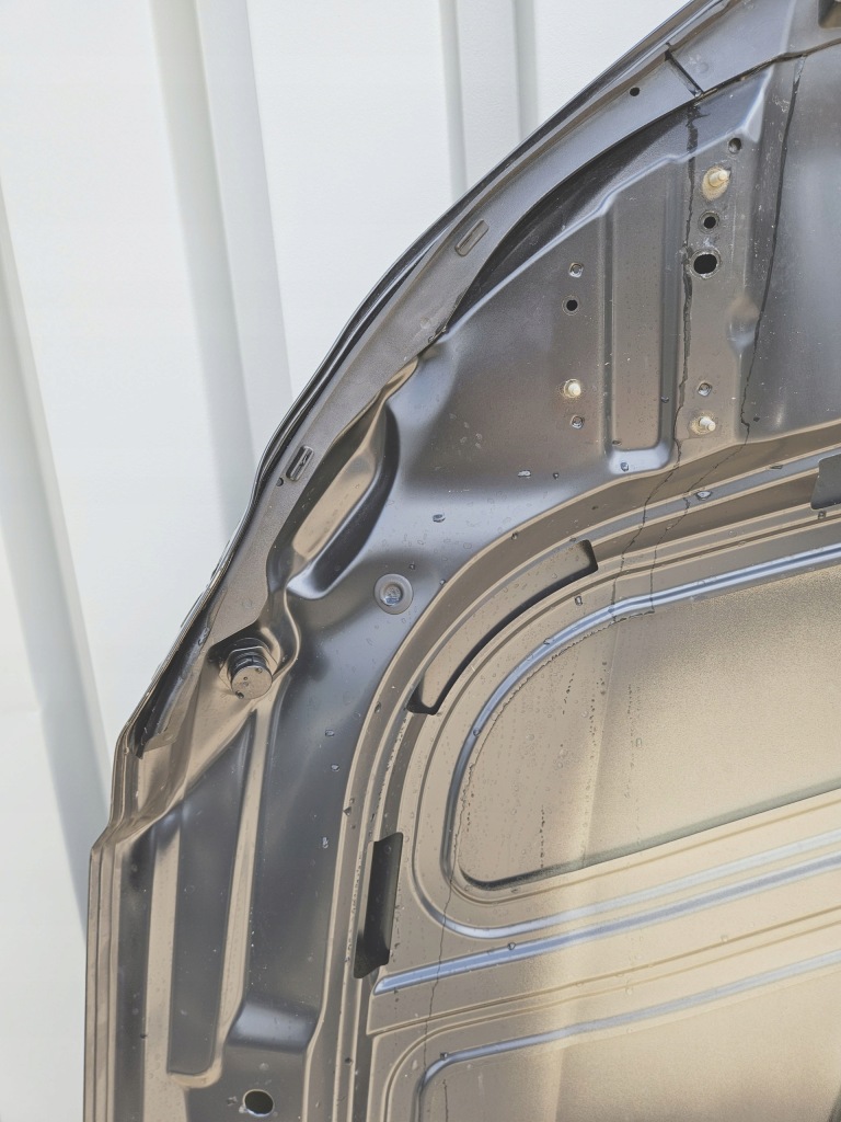 Капот перед передняя крышка двигателя audi a4 b9 2015- с Разборки