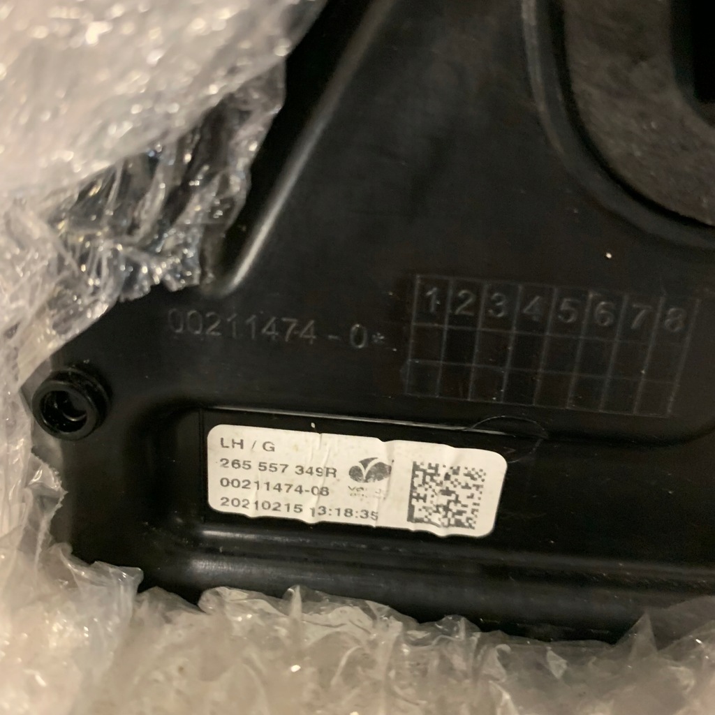 фото №12, Лампа задняя левая задняя 265557349r renault zoe ii lift 2019 2020 2021 2022