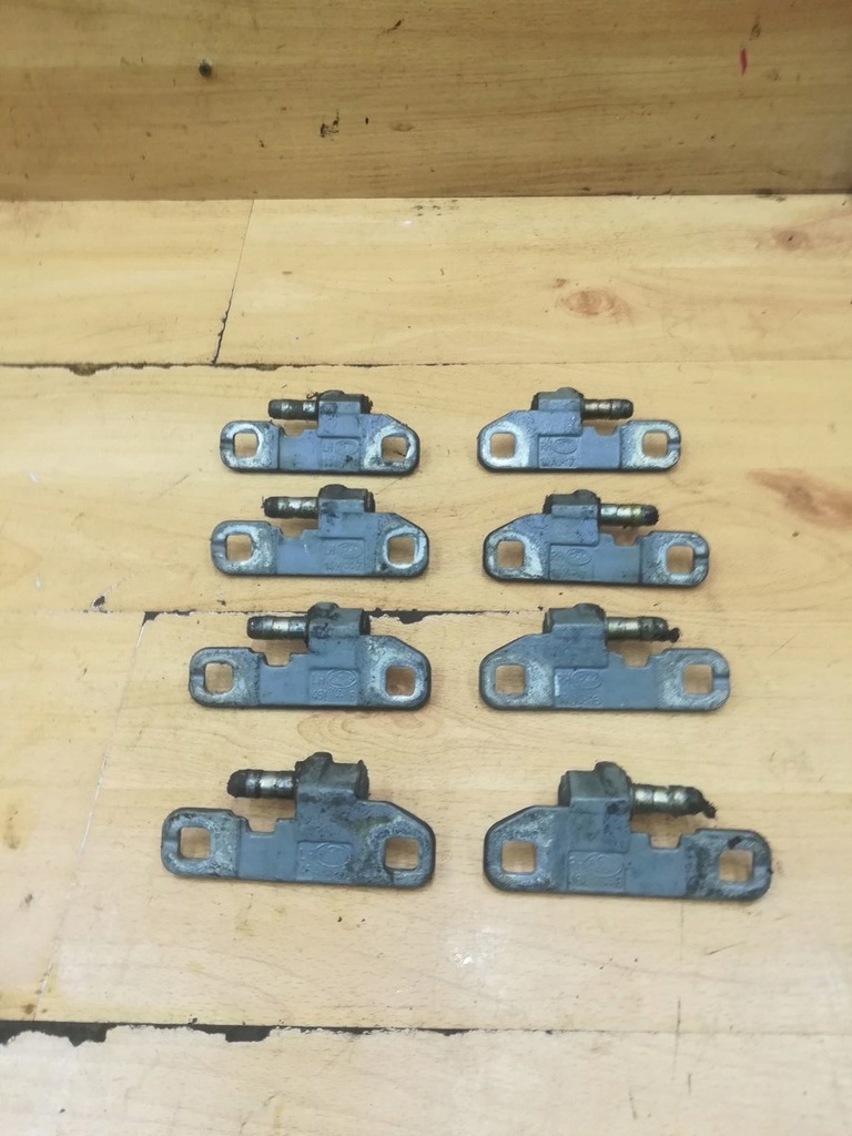 фото №2, Петли дверь перед задняя комплект volvo v70