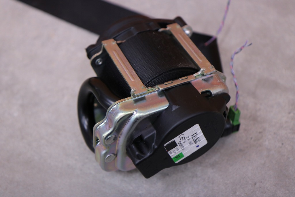 Bmw x1 f48 x2 f39 ремень безопасности правая  перед передний чёрный америка 7428112 в Украине