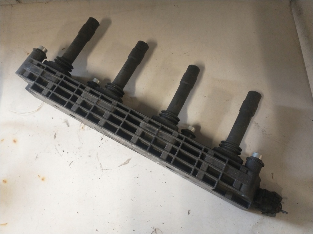 фото №1, Катушка зажигания opel astra ii zafira beru 0040100259