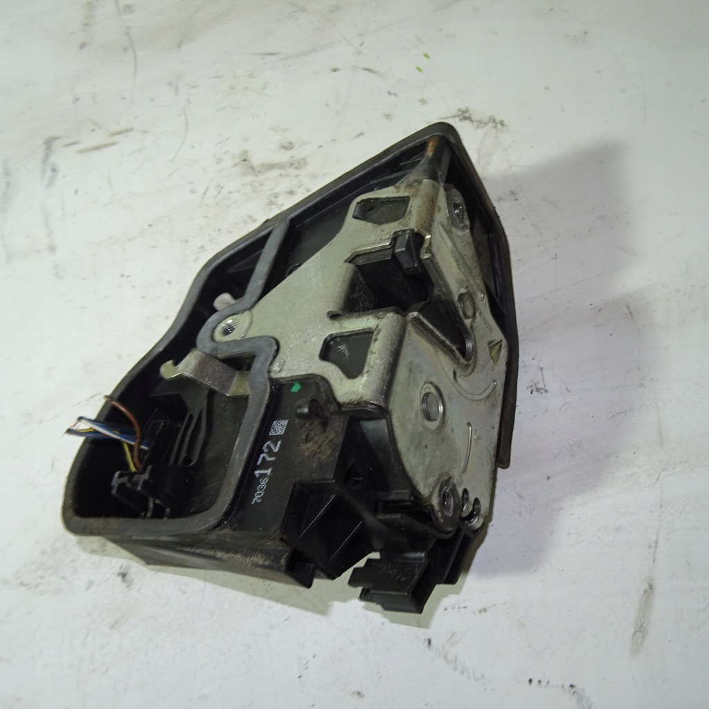 Купить Bmw 5 e60 замок дверь правый задний  7036172