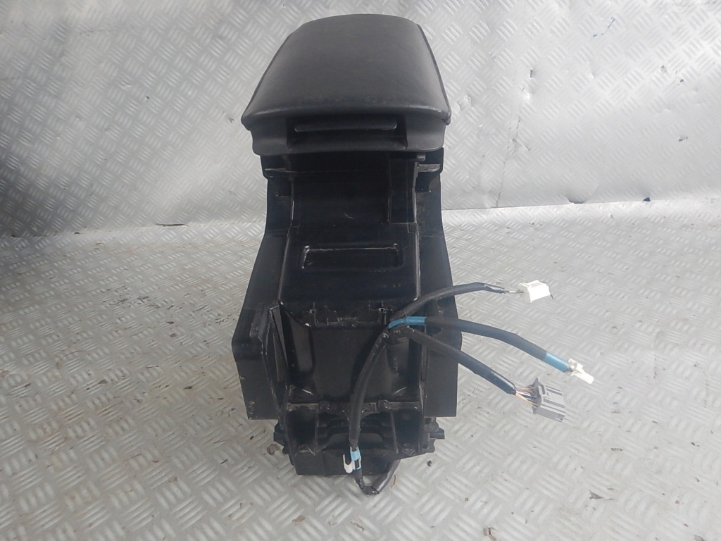 Lexus rx rx350 rx450 3 подлокотник туннель средний 58811-48040 оригинал Оригинал