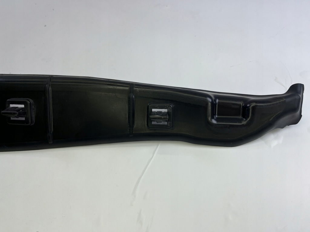 Прокладка крыла правый  bmw g11 g12 7330656 Киев